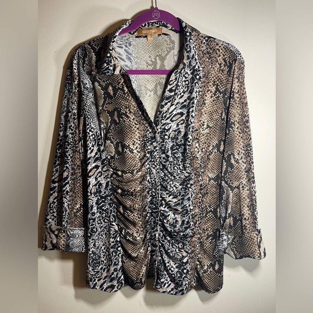 Ellen Tracy 3/4 Sleeve Blouse. Reptile print. Crystal buttons. Cuff sleeve